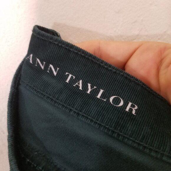Ann Taylor Corduroy Green Pants Size 10 - Picture 5 of 7